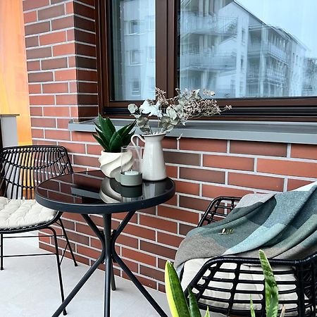 Ts Gold New Town Apartment & Free Private Parking Estetino Exterior foto